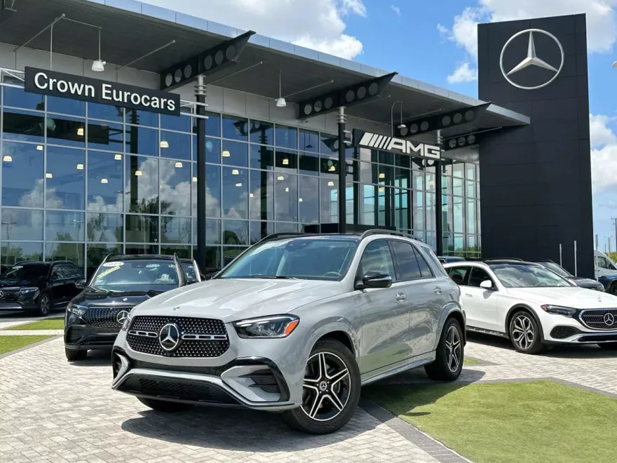 2025 Mercedes Benz GLE 350 4MATIC photo 1