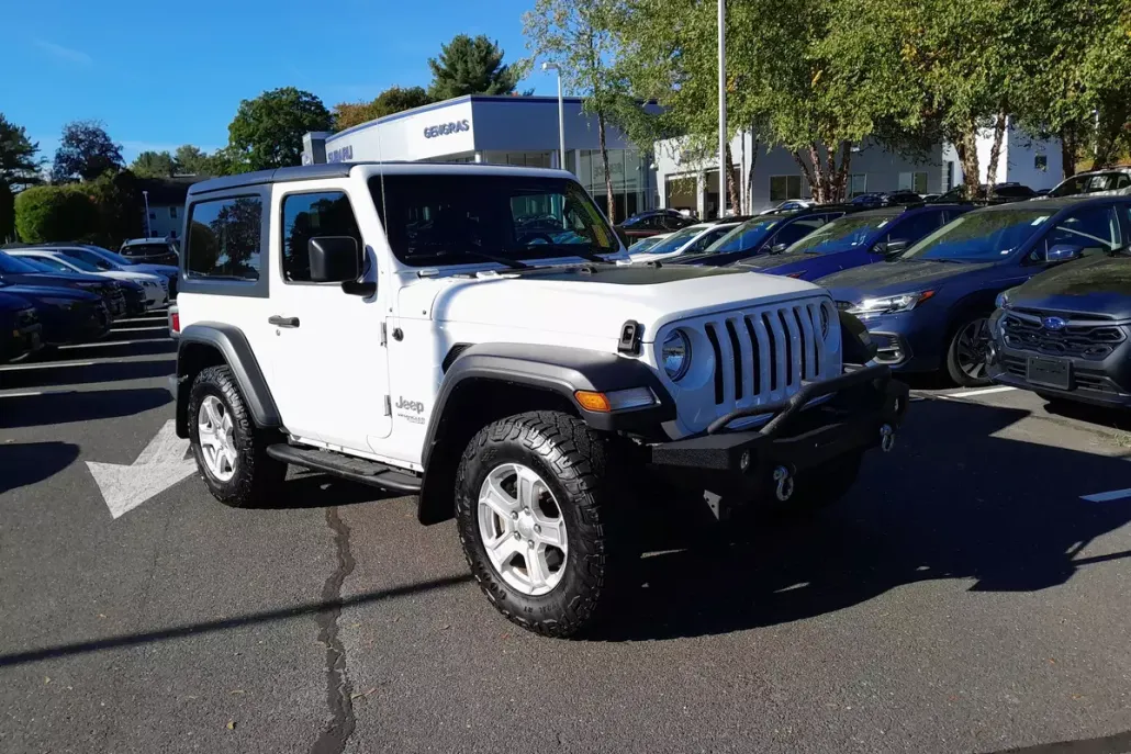 2020 Jeep Wrangler Sport S photo 1