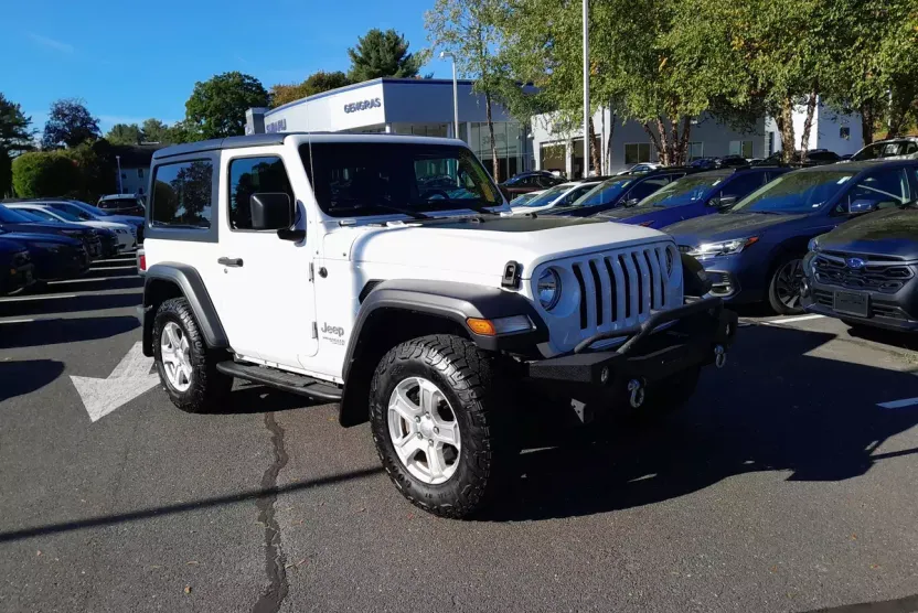2020 Jeep Wrangler Sport S photo 1