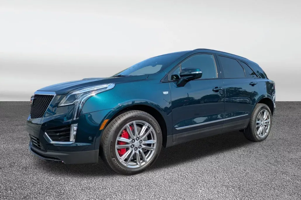 2025 Cadillac XT4 Sport photo 1