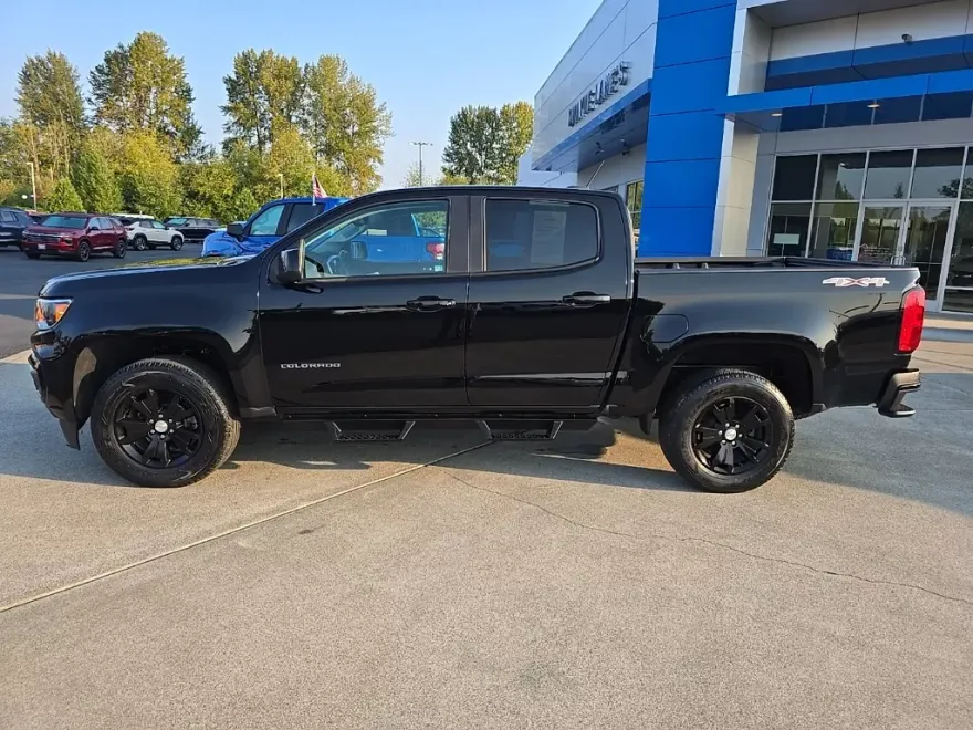 2022 Chevrolet Colorado LT photo 1