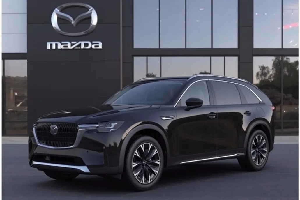2024 Mazda CX-90 Premium photo 1