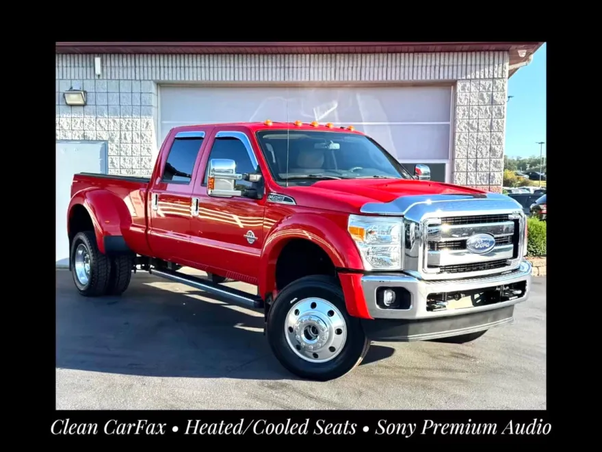 2016 Ford F-450 Lariat photo 1