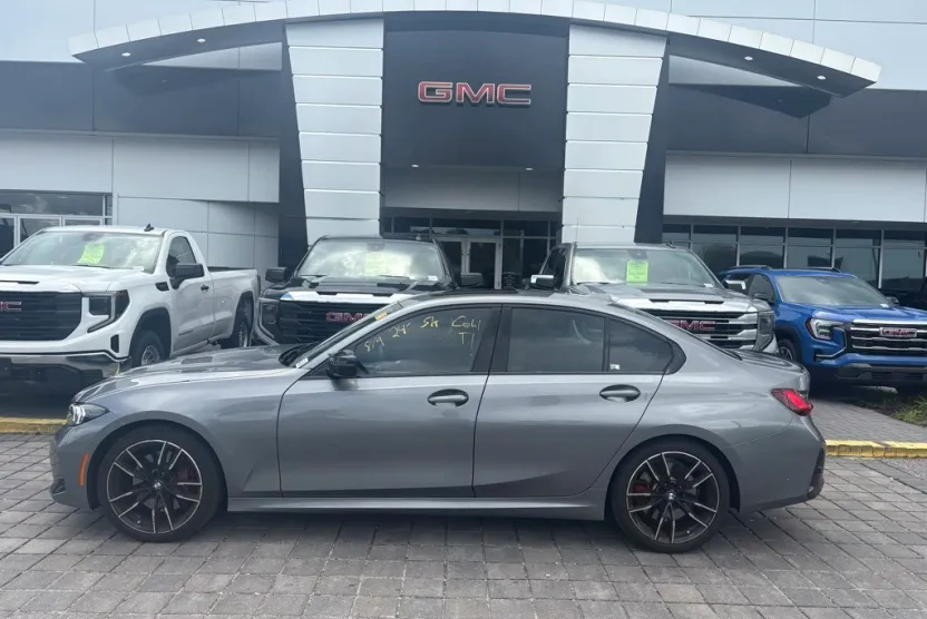 2024 Bmw M340i Sedan photo 1