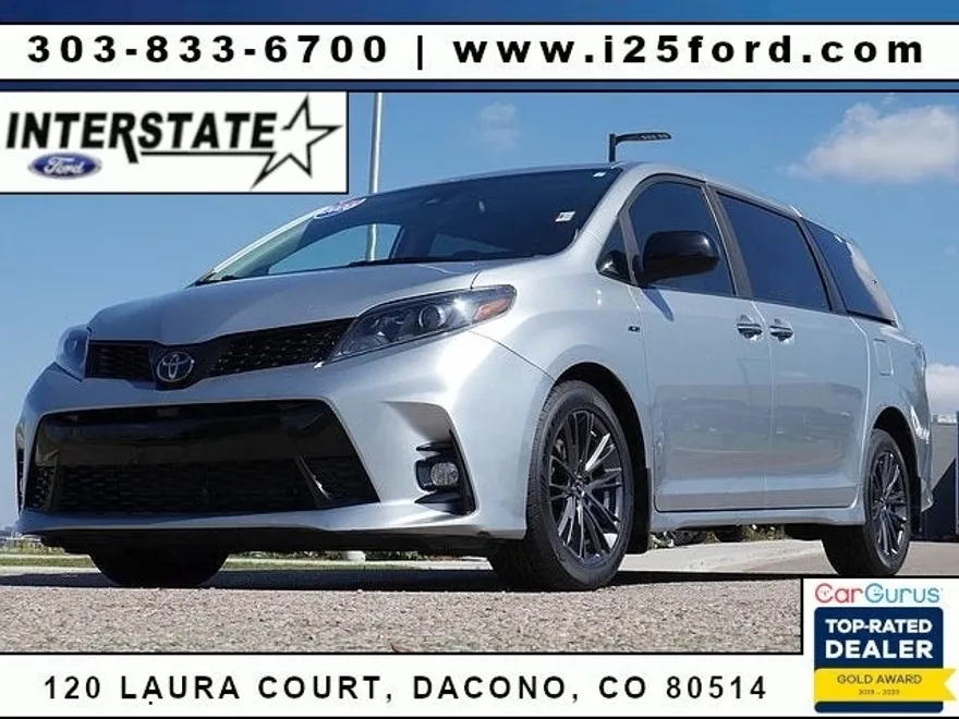 2020 Toyota Sienna photo 1