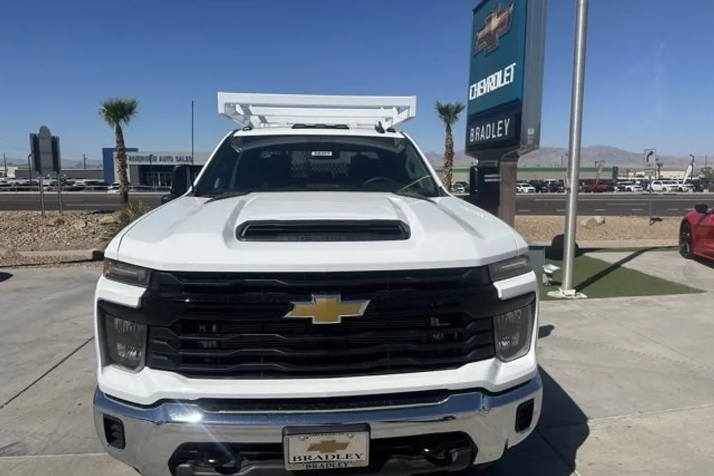 2024 Chevrolet Silverado 3500HD Work Truck photo 1