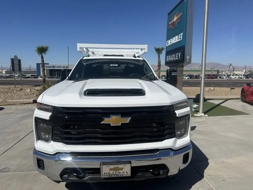 2024 Chevrolet Silverado 3500HD Work Truck photo 1