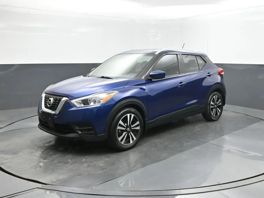 2020 Nissan Kicks SV photo 1