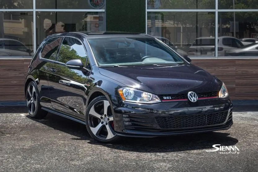 2015 Volkswagen Golf GTI photo 1