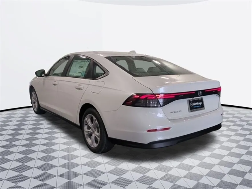 2025 Honda Accord LX photo 1