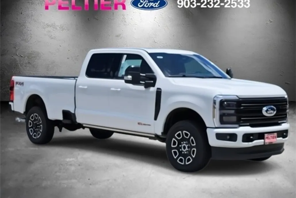 2025 Ford F-350 photo 1