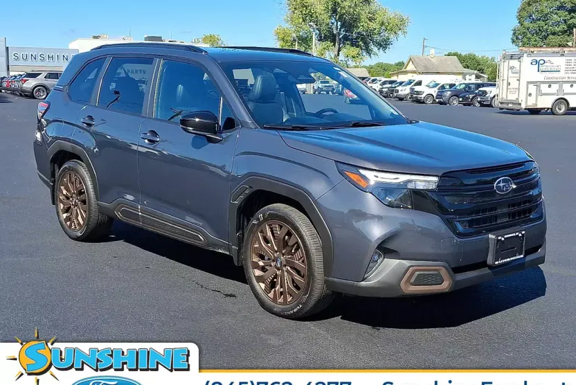 2025 Subaru Forester Sport photo 1