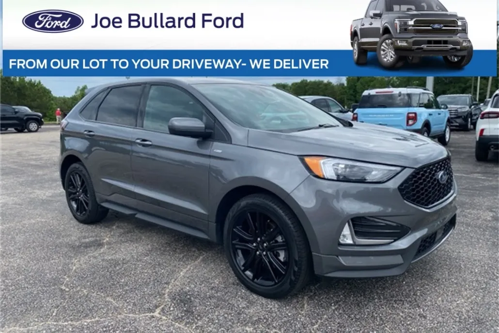 2024 Ford Edge ST photo 1