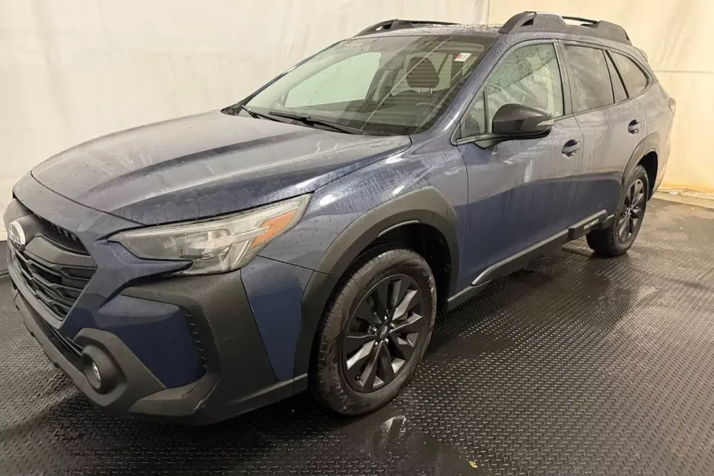 2024 Subaru Outback Onyx Edition photo 1