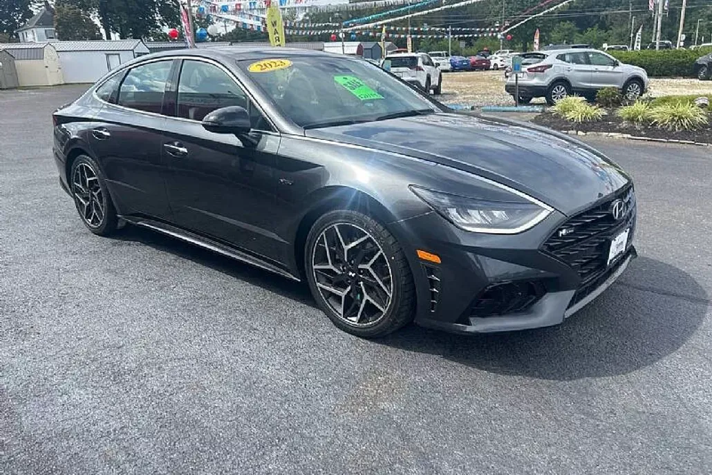 2023 Hyundai Sonata N Line photo 1