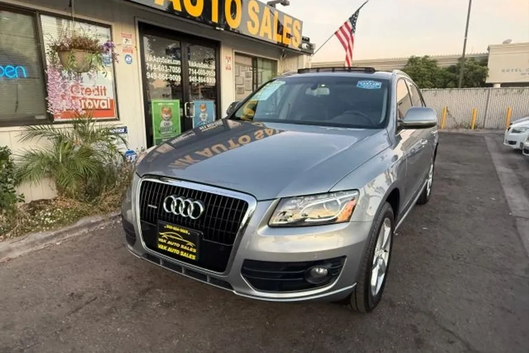 2010 Audi Q5 3.2 Premium photo 1