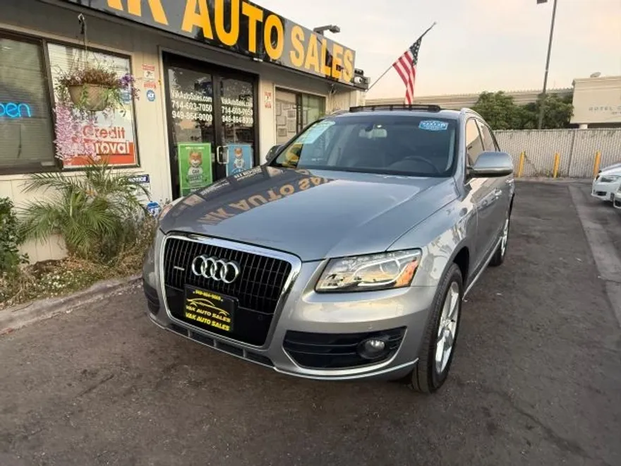 2010 Audi Q5 3.2 Premium photo 1