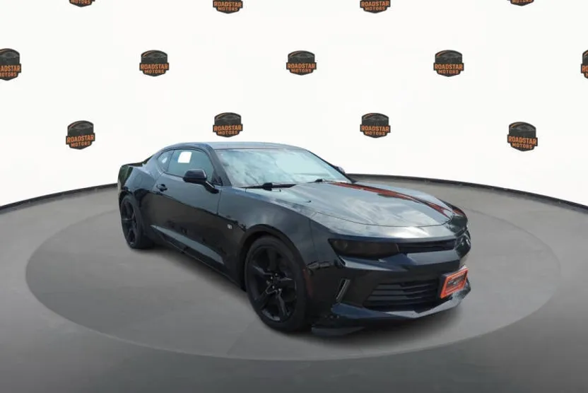 2016 Chevrolet Camaro 2LT photo 1