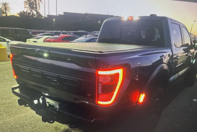 2023 Ford F-150 Raptor photo 1