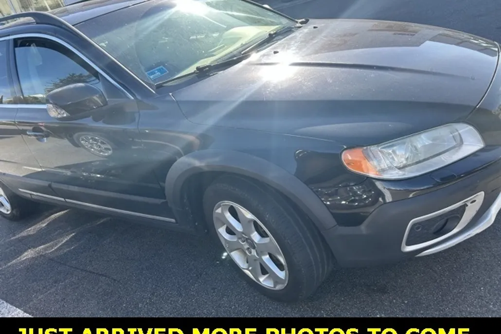 2011 Volvo XC70 T6 photo 1