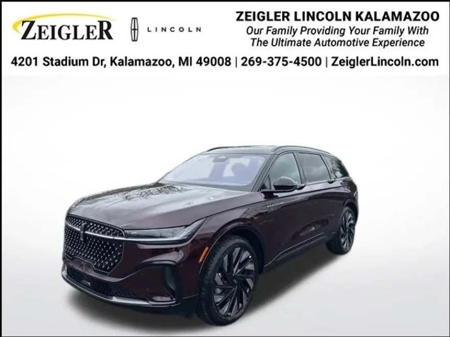 2025 Lincoln Nautilus Reserve photo 1