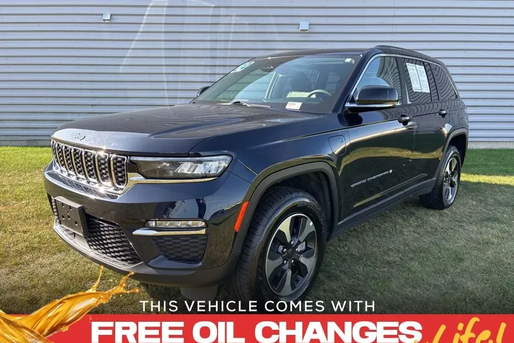 2024 Jeep Cherokee Limited 4xe photo 1