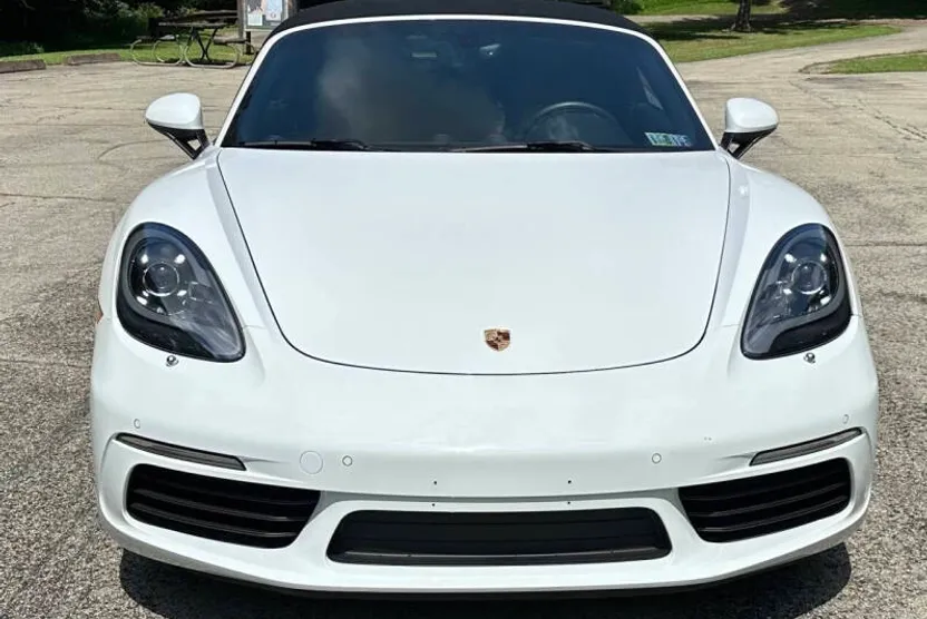 2018 Porsche Boxster photo 1
