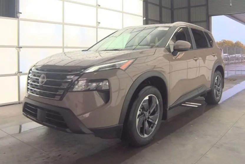 2024 Nissan Rogue SV photo 1