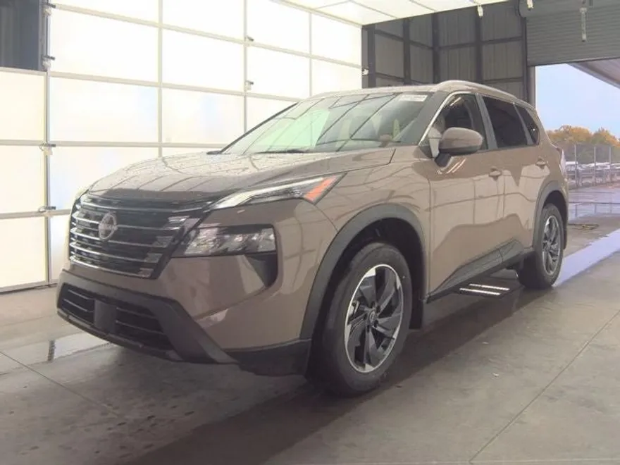 2024 Nissan Rogue SV photo 1