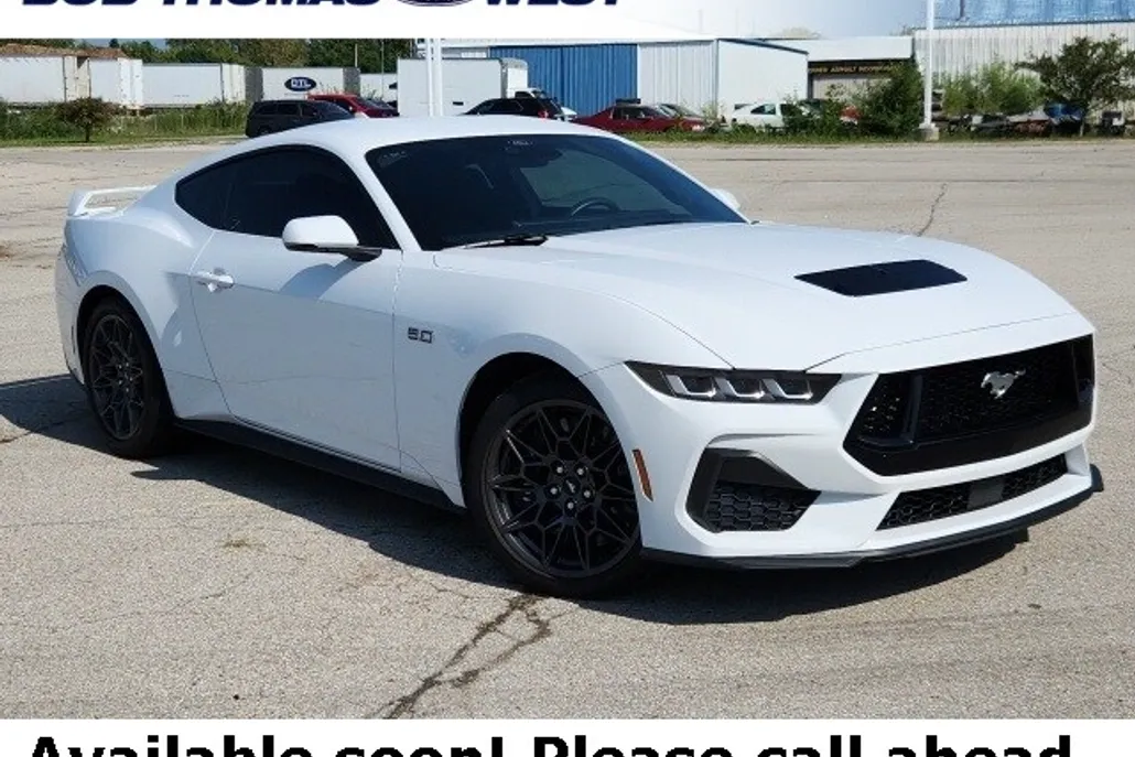 2024 Ford Mustang GT Premium photo 1