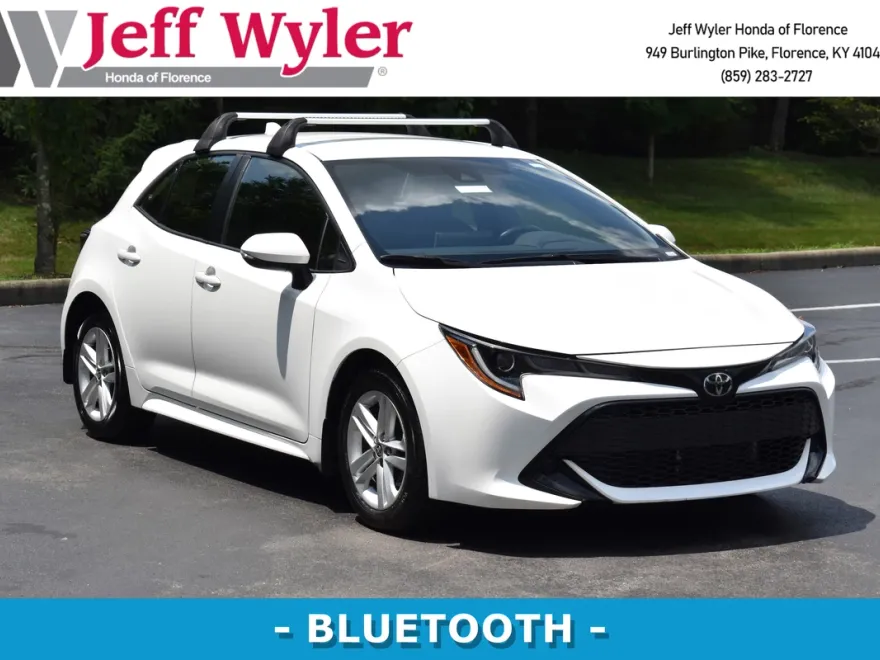 2022 Toyota Corolla SE photo 1