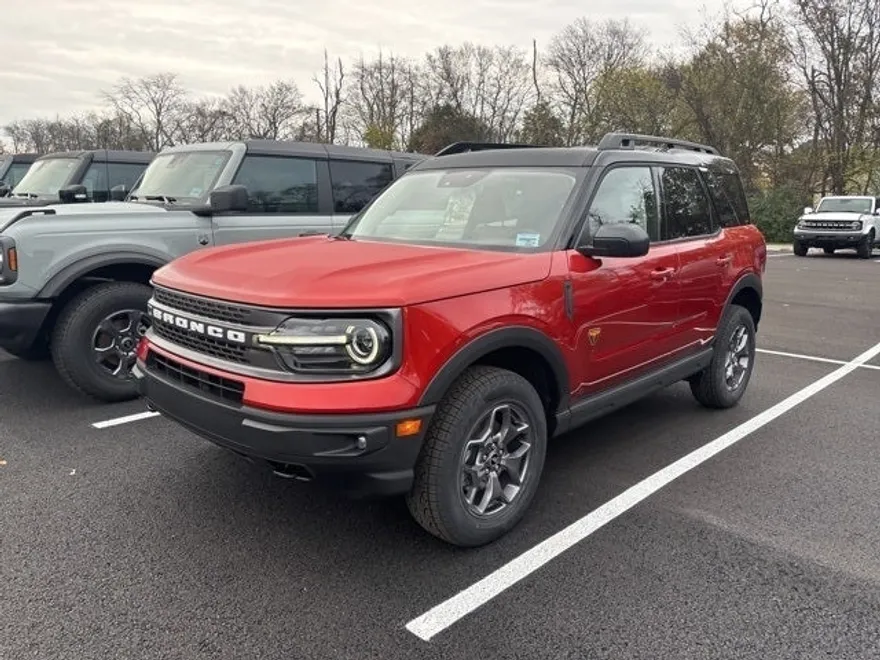 2024 Ford Bronco Sport Badlands photo 1