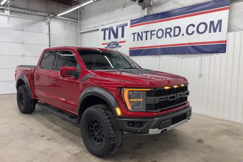 2023 Ford F-150 Raptor photo 1