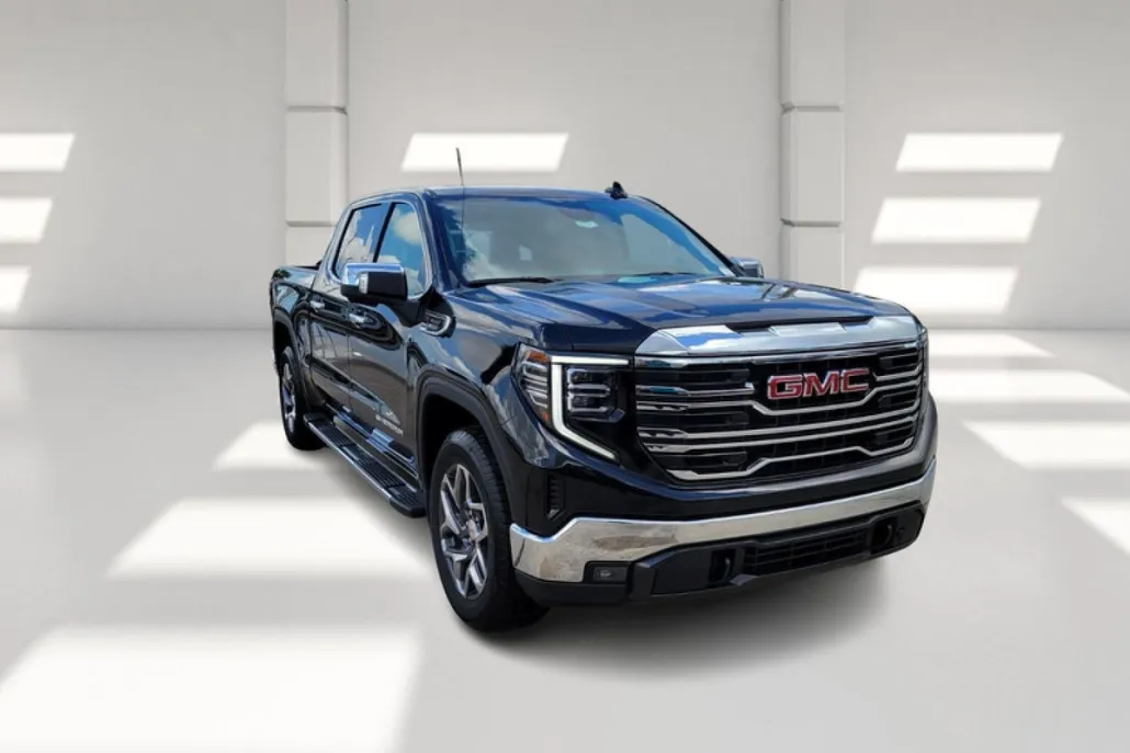 2026 Gmc Sierra 1500 SLT photo 1