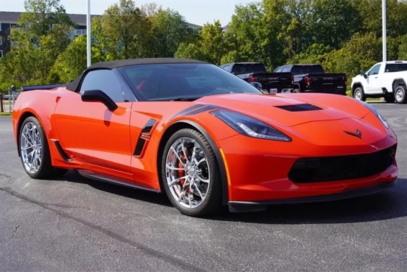2019 Chevrolet Corvette Grand Sport 2LT photo 1