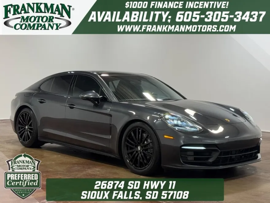 2021 Porsche Panamera 4 photo 1