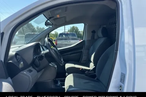 2021 Nissan NV200 S photo 2