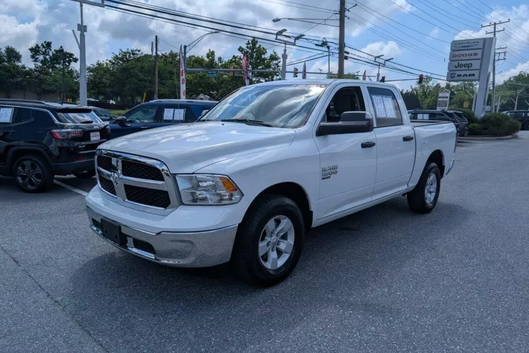 2023 Ram 1500 Classic SLT photo 1