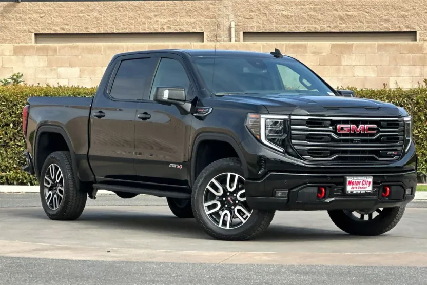 2025 Gmc Sierra 1500 AT4 photo 1
