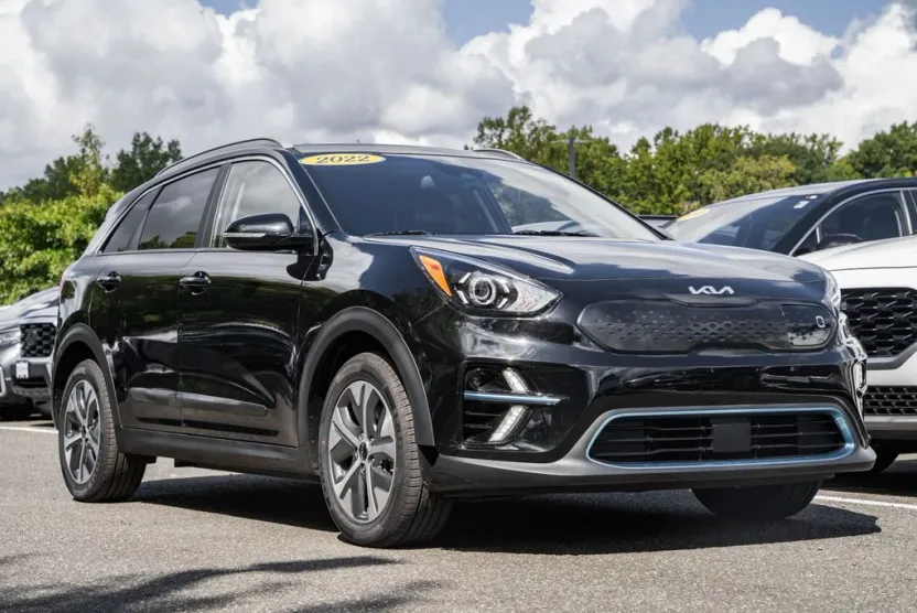 2022 Kia Niro EV EX Premium photo 1
