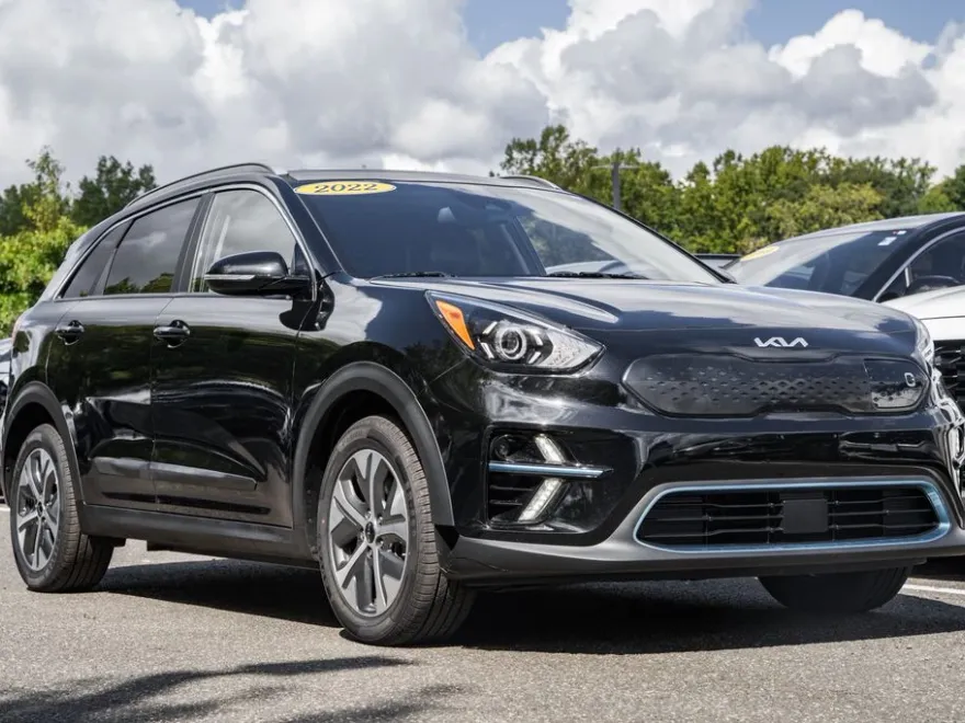 2022 Kia Niro EV EX Premium photo 1