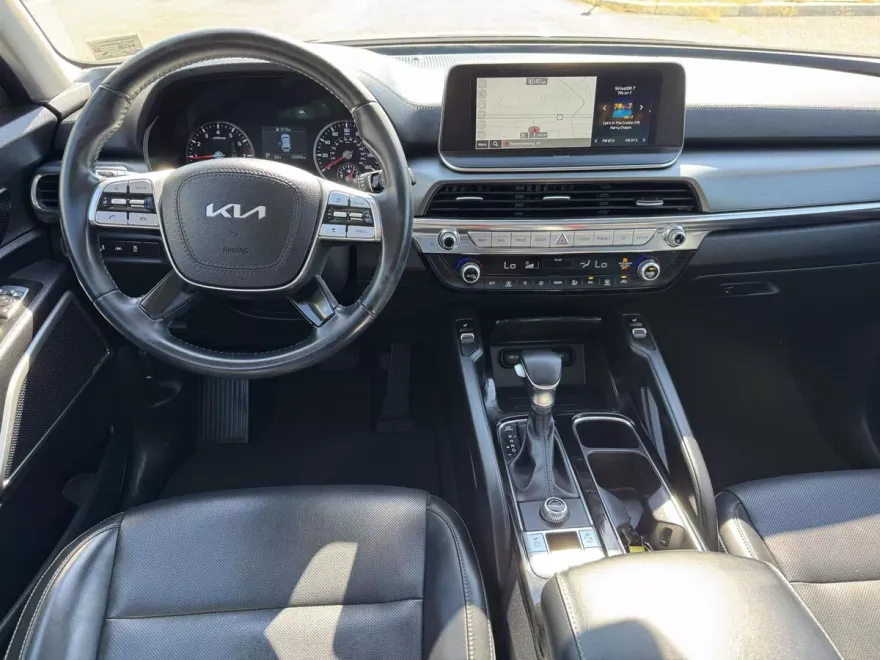 2022 Kia Telluride S photo 1