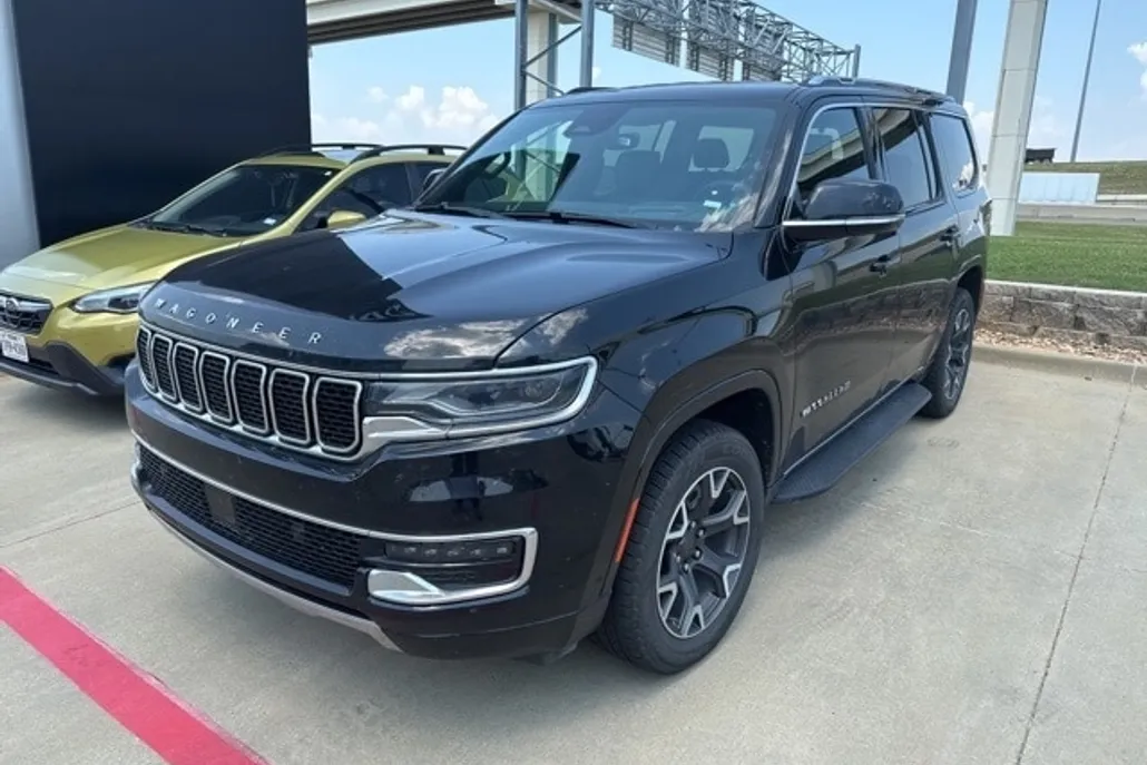 2023 Jeep Wagoneer Series III photo 1