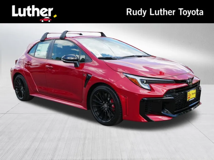 2025 Toyota Corolla GR Hybrid Premium Plus photo 1