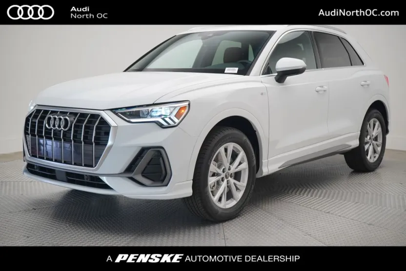 2025 Audi Q3 45 TFSI S line Premium Plus photo 1