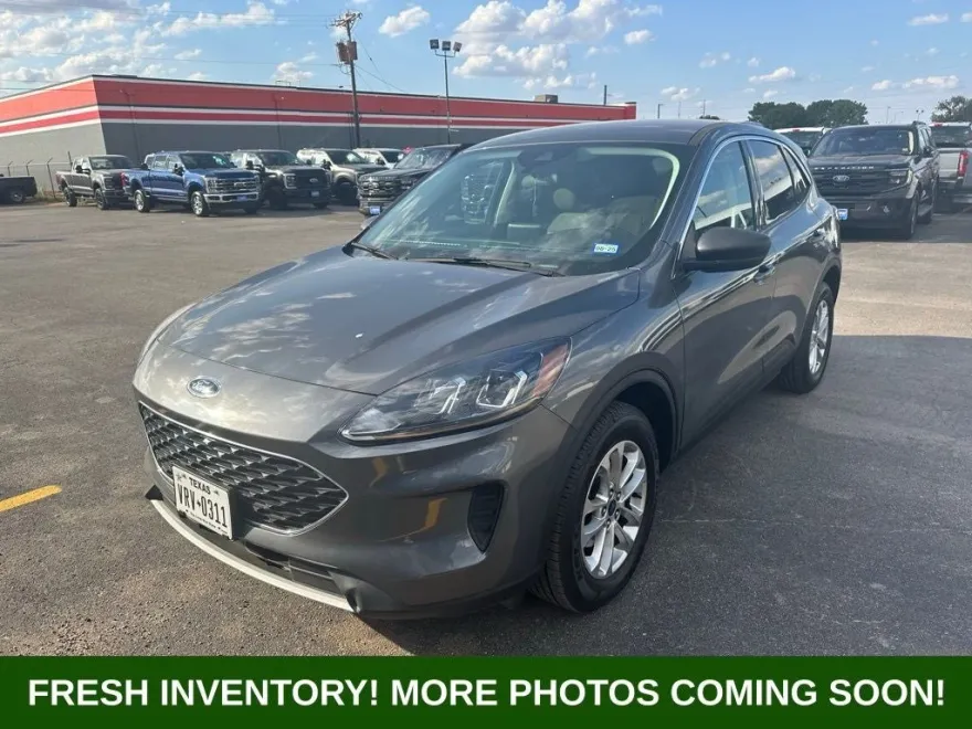 2022 Ford Escape SE photo 1