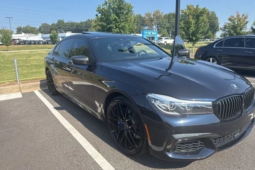 2019 Bmw 740i Sedan photo 1