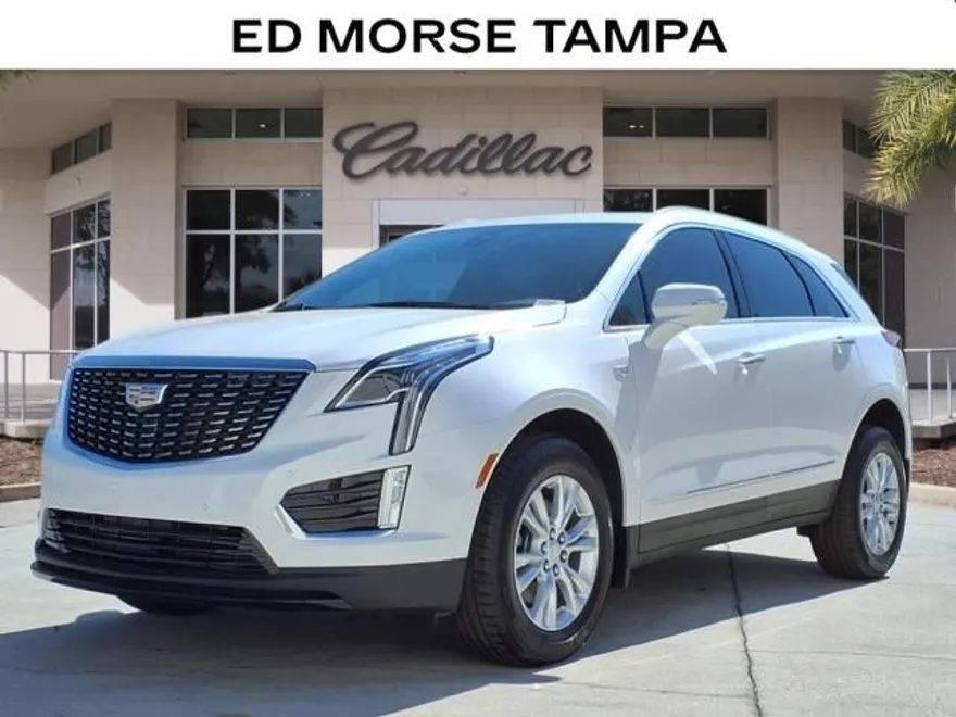 2025 Cadillac XT5 Luxury photo 1