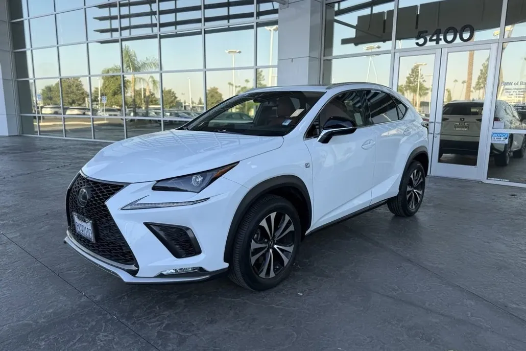 2021 Lexus NX 300 F SPORT photo 1