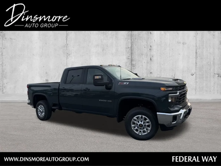 2025 Chevrolet Silverado 2500HD LT photo 1